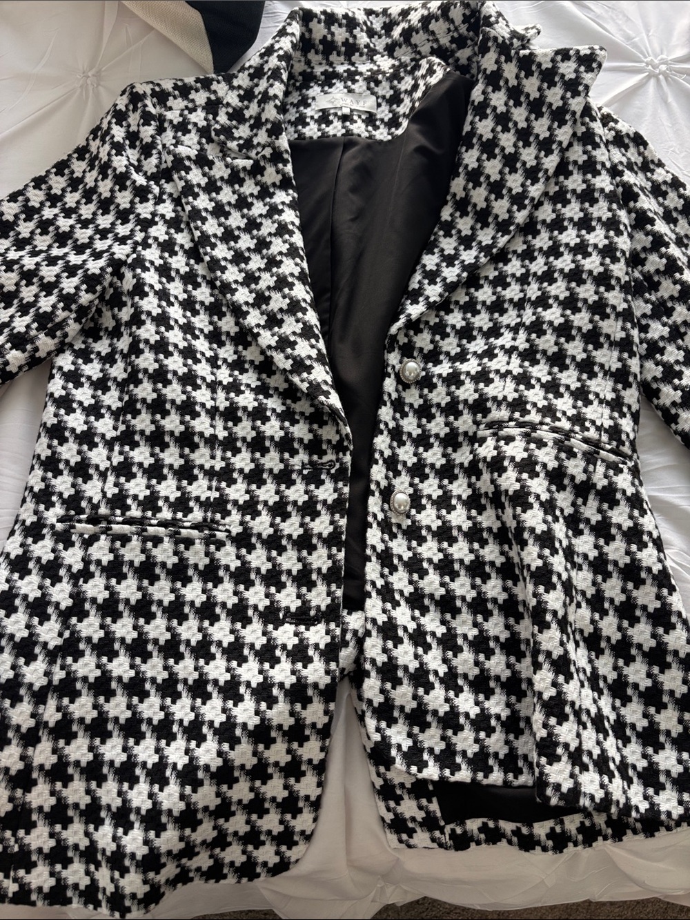 Black & White Houndstooth Wool-Blend Women's Blazer